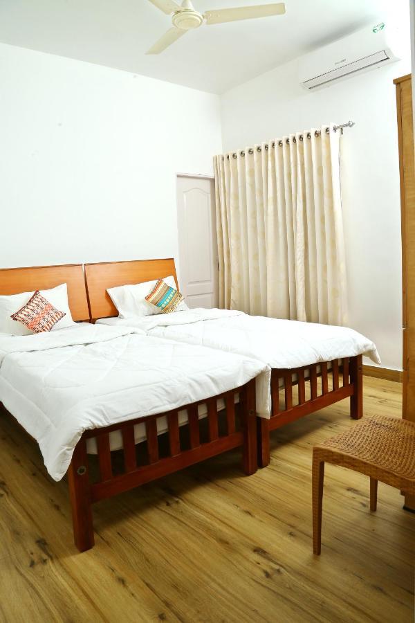 Tess Holistay Fort Kochi Extérieur photo