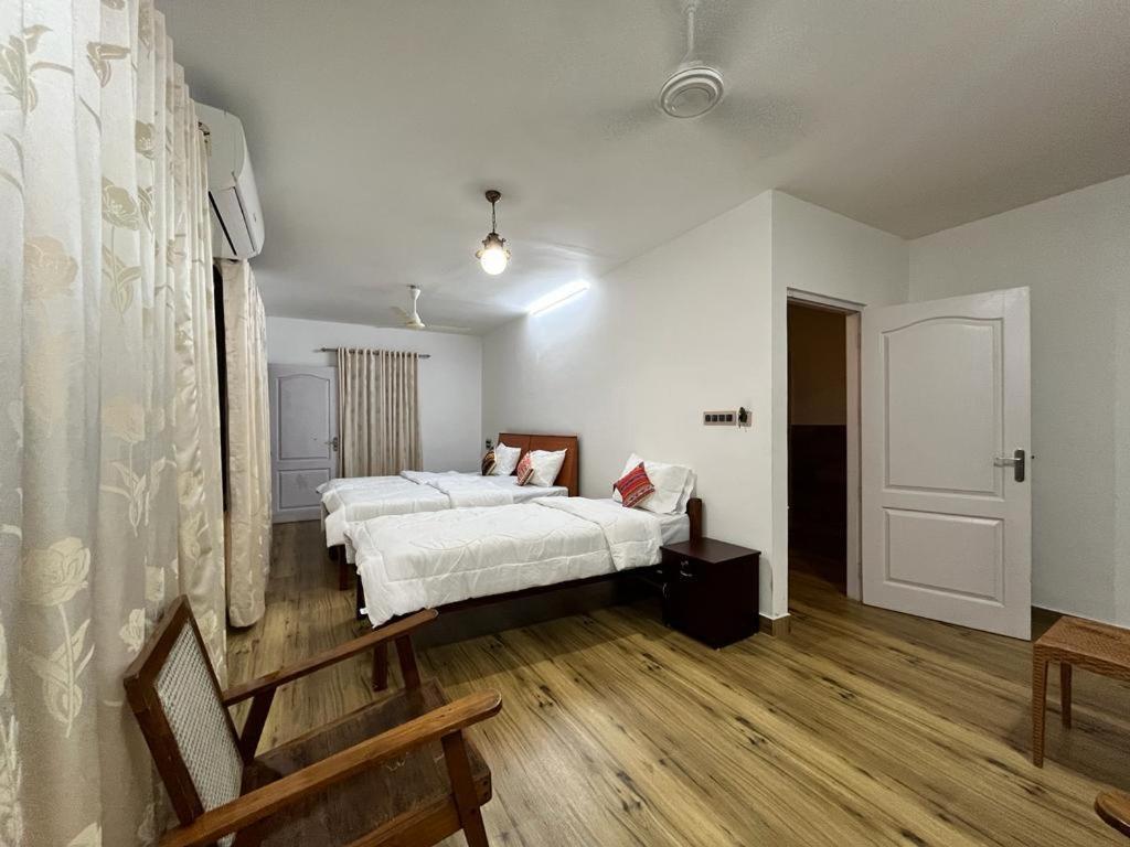 Tess Holistay Fort Kochi Extérieur photo
